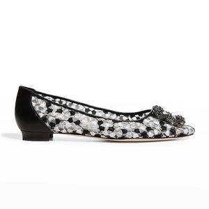 NEW Manolo Blahnik Hangisi Lace Buckle Ballerina Flat Shoes Black & White Sz 39